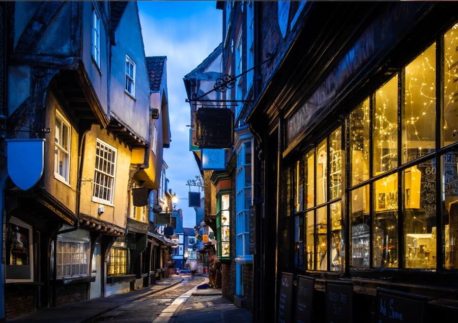 York: Witches and History Old Town Walking Tour - Starting at Whip-Ma-Whop-Ma-Gate