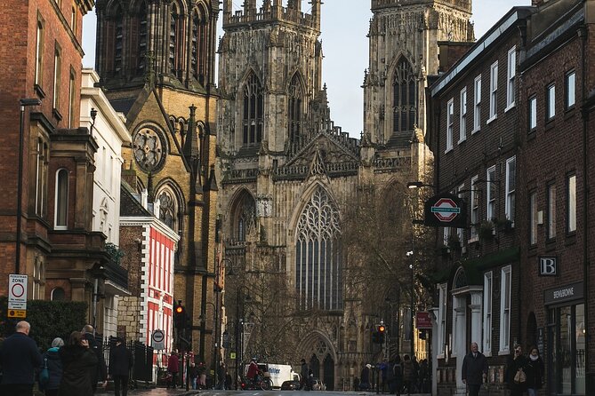 York Witches and History Walking Tour - A witchy way to meet York