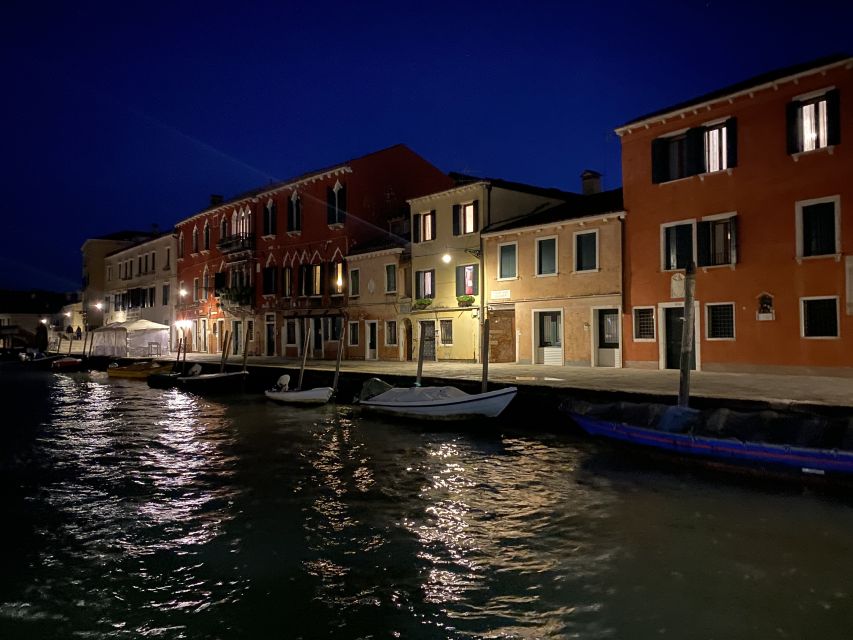 Your evening in Venice - Legends&Ghosts&Aperitif - A gondola workshop and the trades Venice is losing